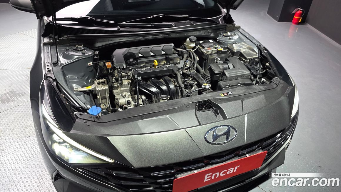 Hyundai AVANTE 2023
