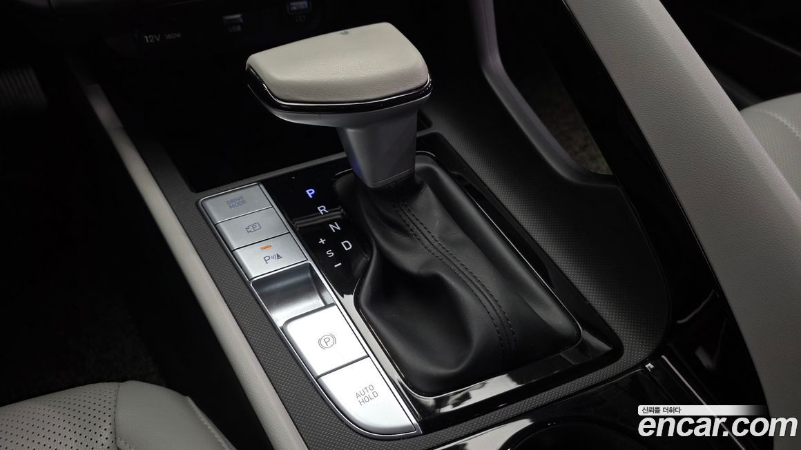 Hyundai AVANTE 2023