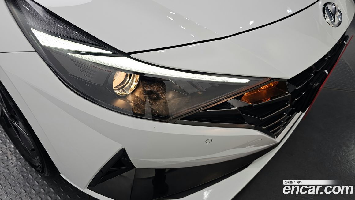 Hyundai AVANTE 2023