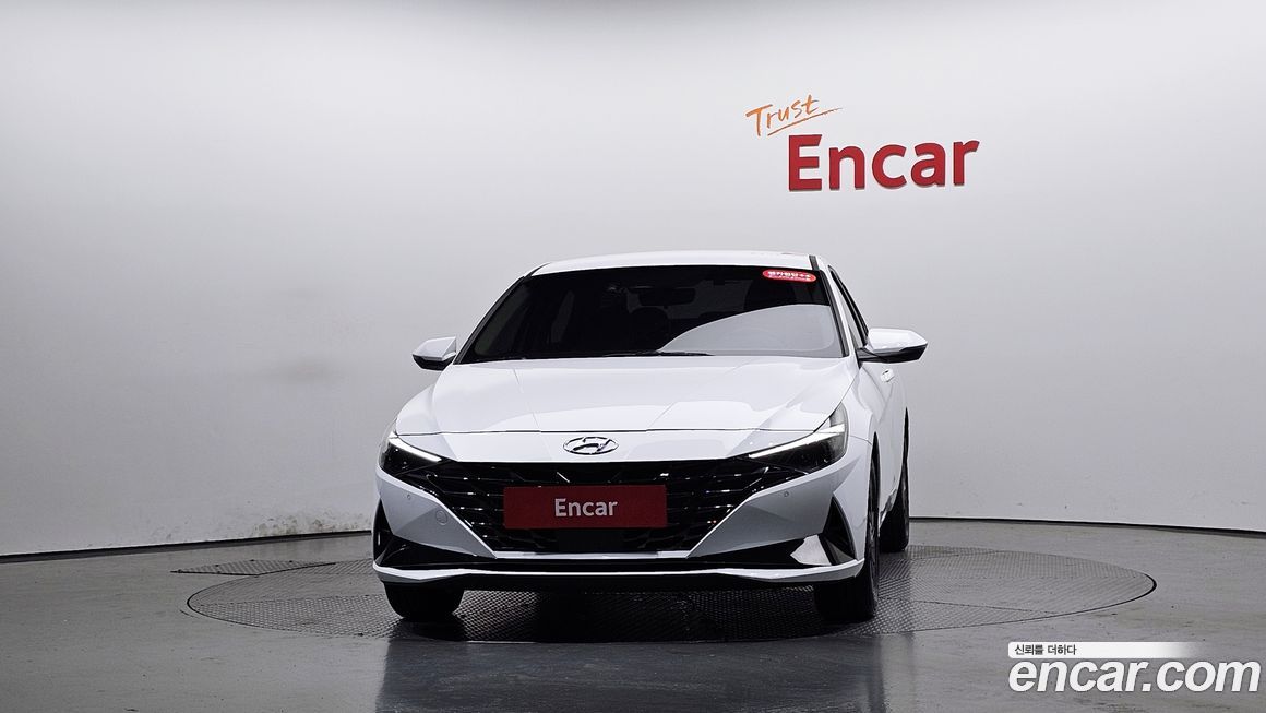 Hyundai AVANTE 2023