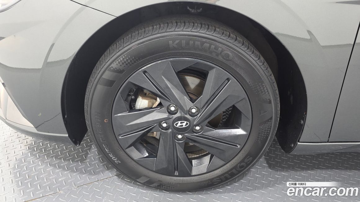 Hyundai AVANTE 2023
