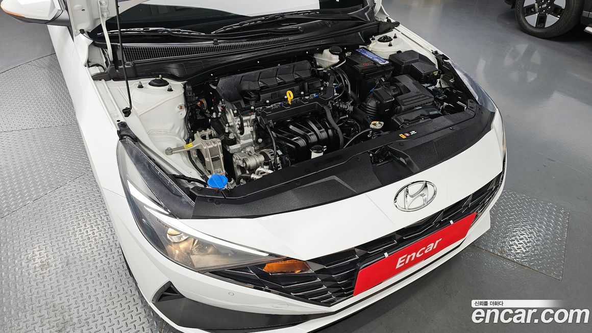 Hyundai AVANTE 2023