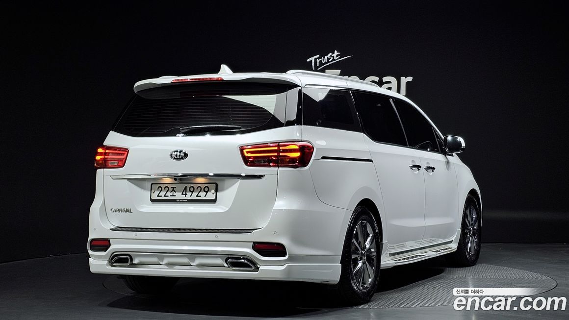 Kia Canival 2019
