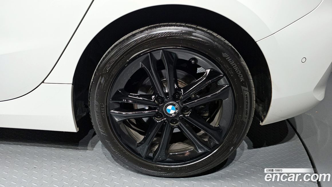 BMW 1-Series 2020