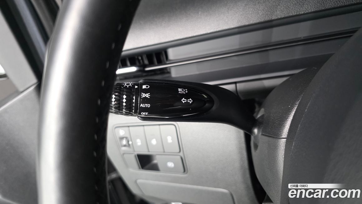 Hyundai Staria 2023