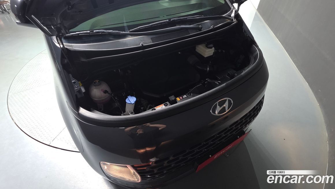 Hyundai Staria 2023
