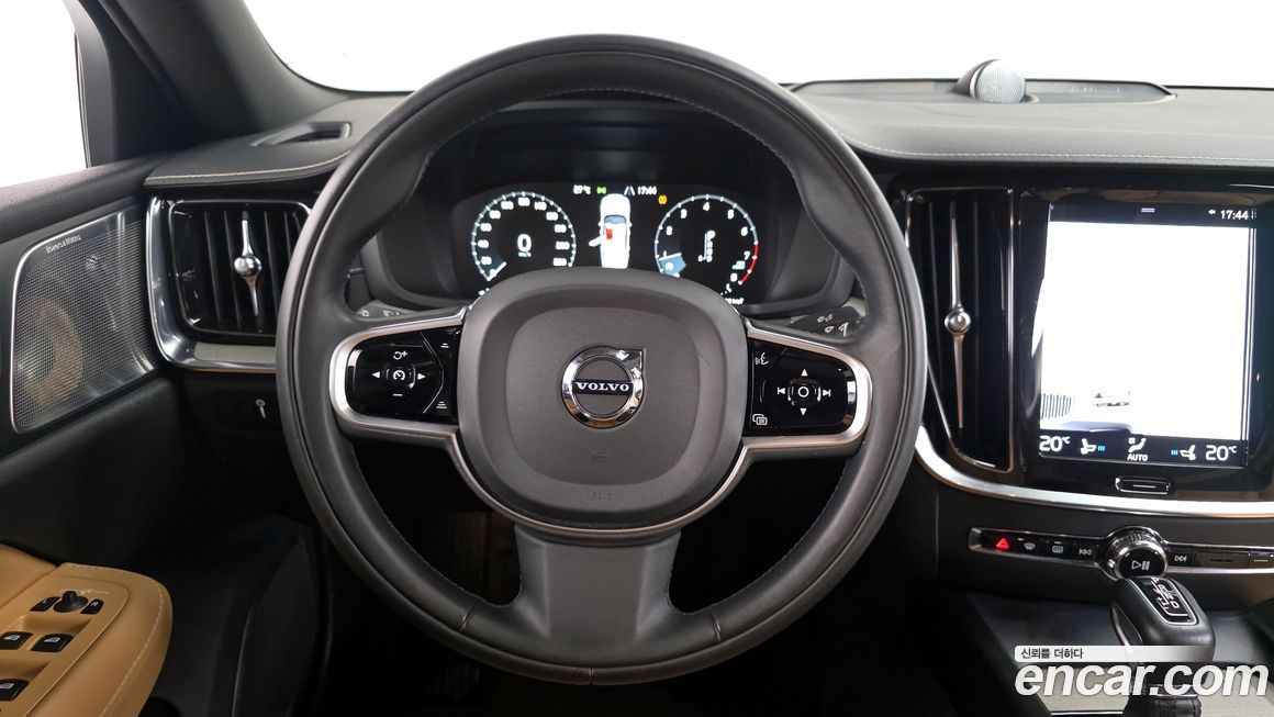 Volvo S60 2020