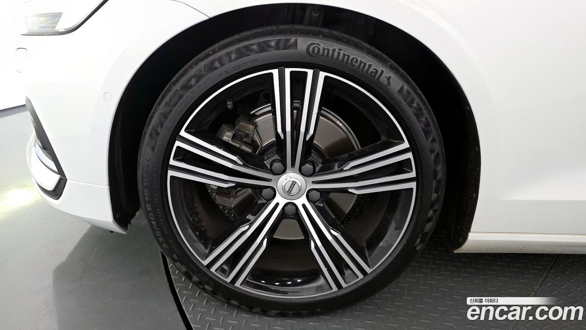 Volvo S60 2020