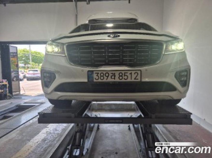 Kia Canival 2020