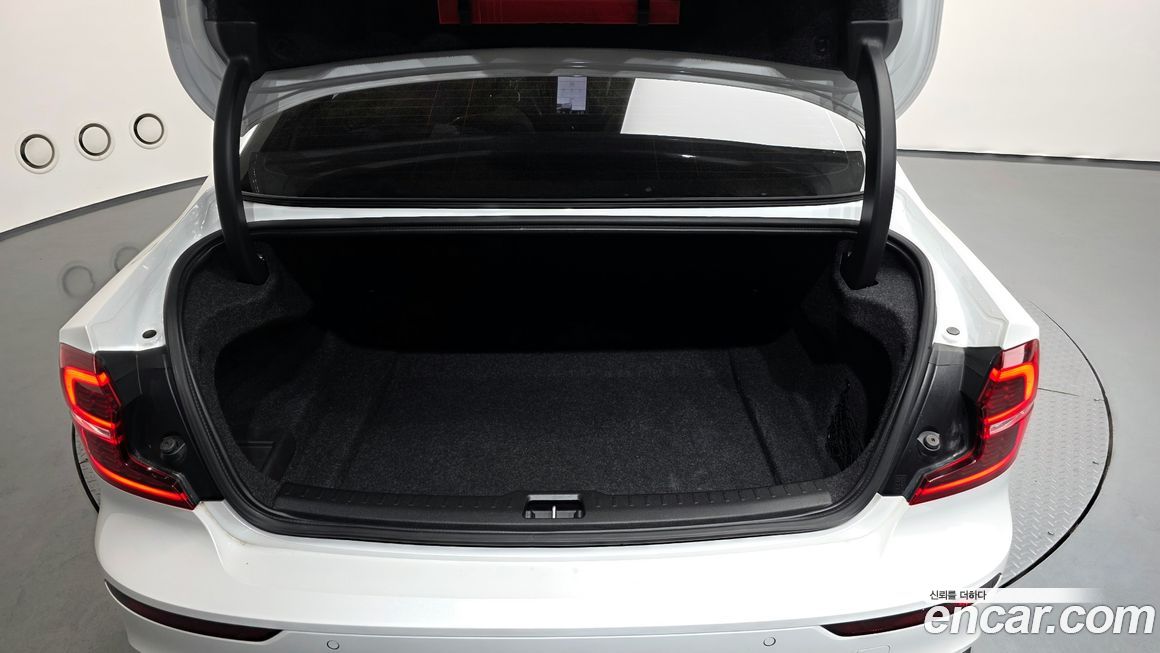 Volvo S60 2020