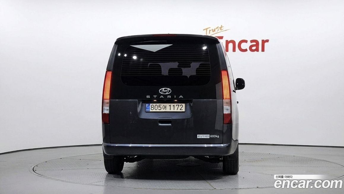 Hyundai Staria 2023