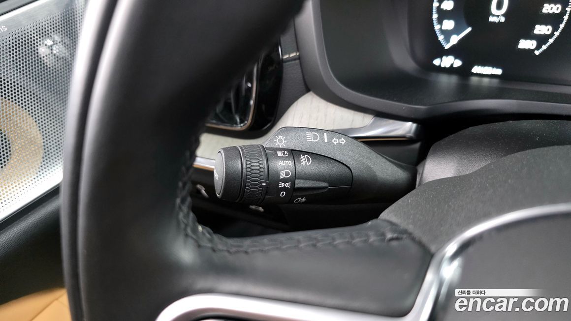 Volvo S60 2020