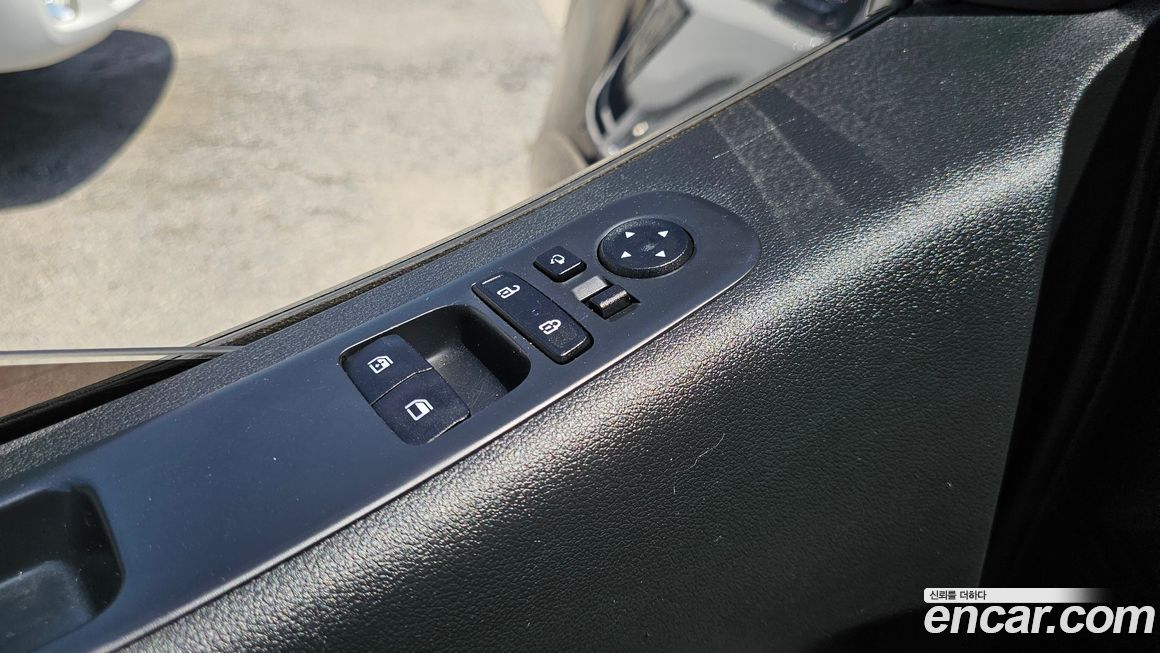 Hyundai Staria 2023