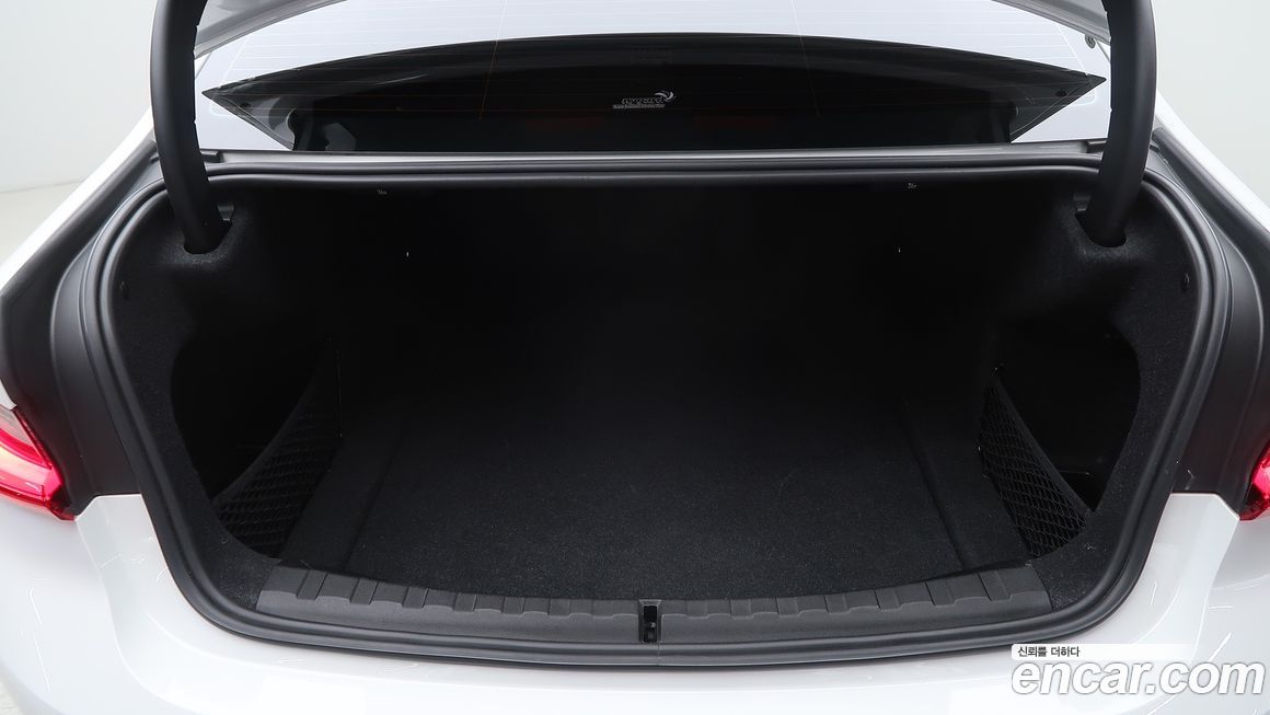 BMW 3-Series 2021