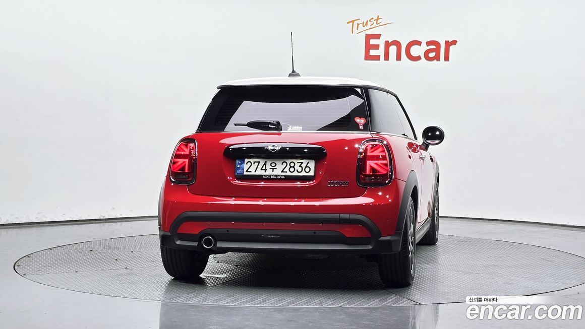 Mini Cooper 2024