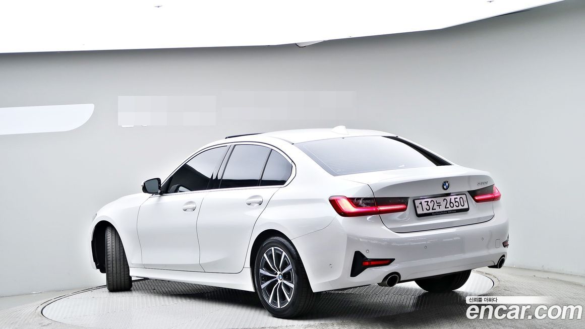 BMW 3-Series 2021