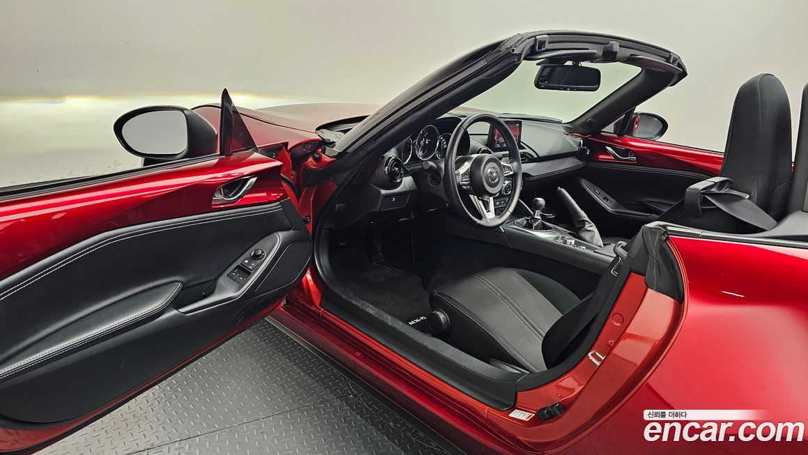 Mazda MX-5 Miata 2020