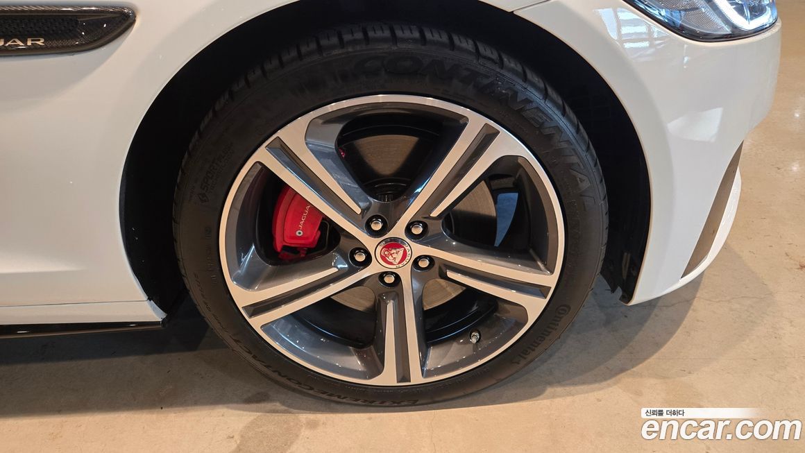 Jaguar XF 2019