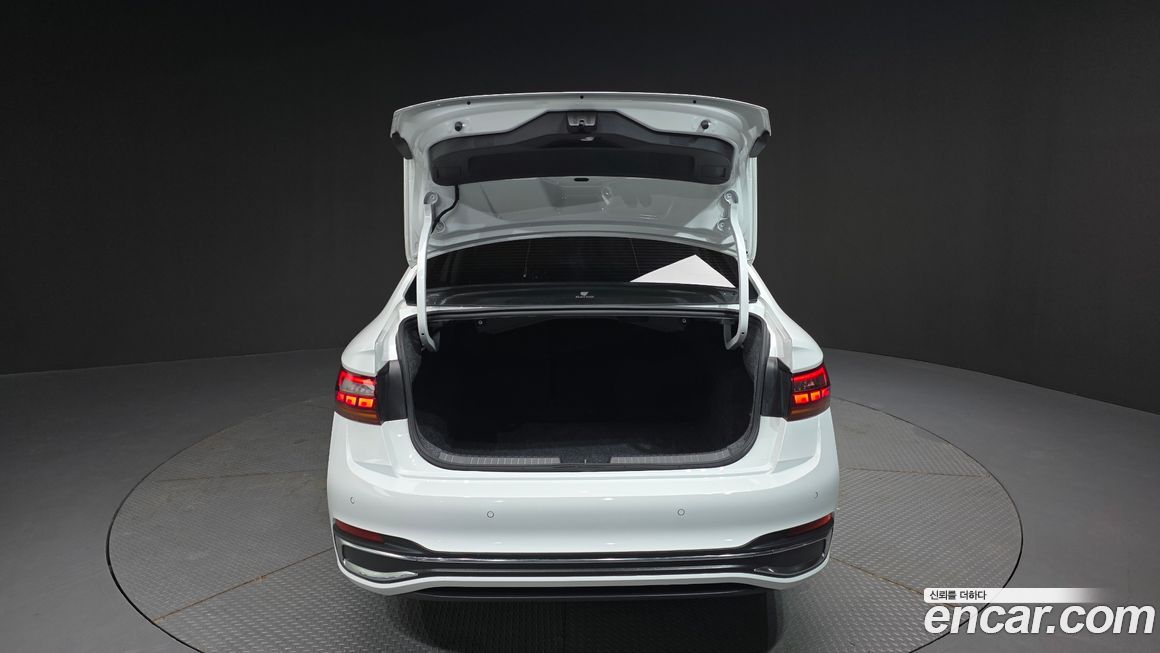 Volkswagen Jetta 2023