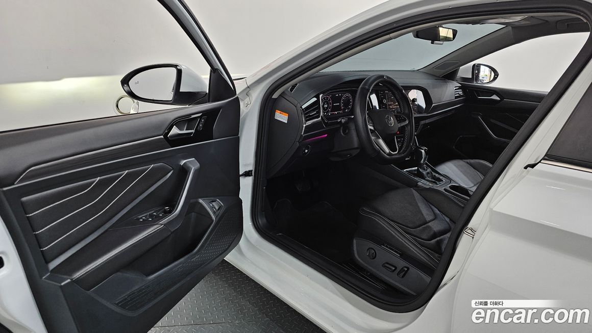 Volkswagen Jetta 2023