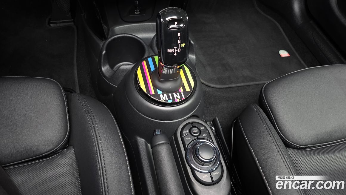 Mini Cooper 2023