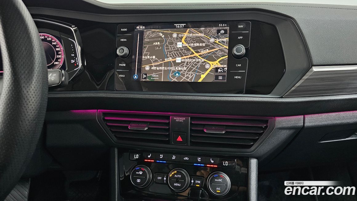 Volkswagen Jetta 2023