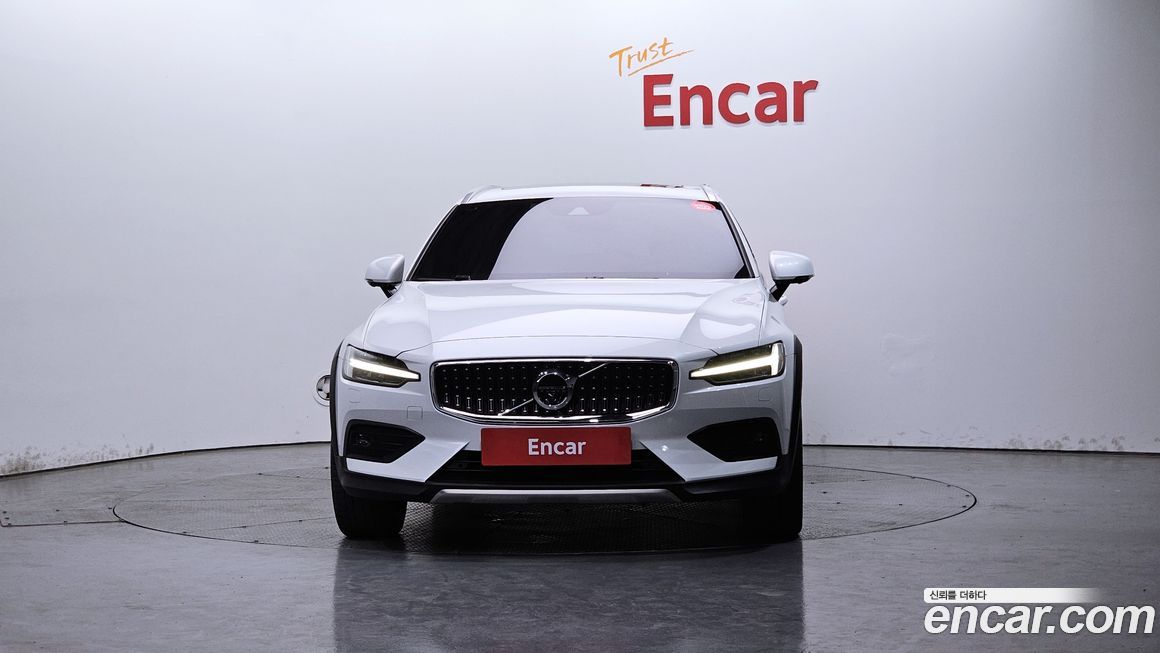 Volvo V60 2021