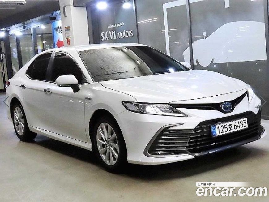 Toyota Camry 2023
