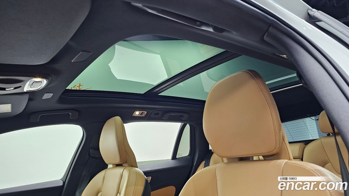 Volvo V60 2021