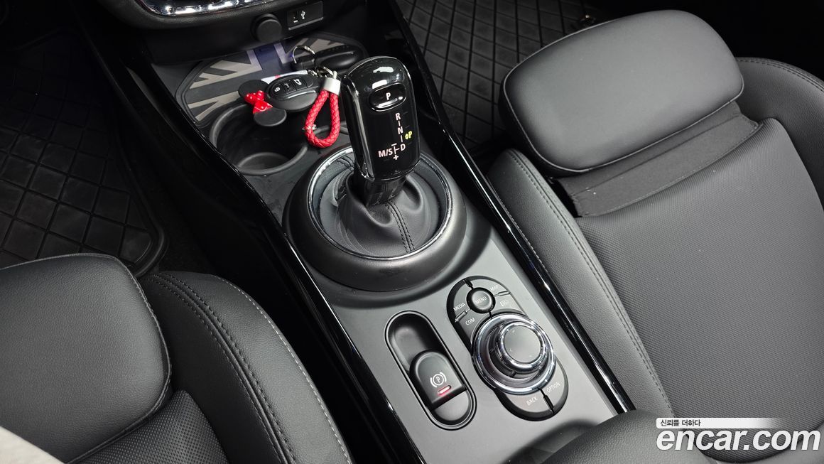 Mini Clubman 2024