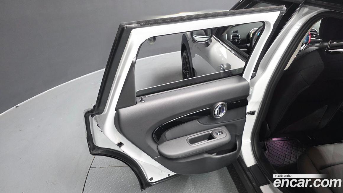 Mini Clubman 2024