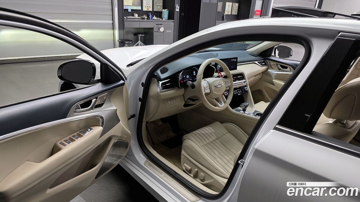 Genesis G70 2025