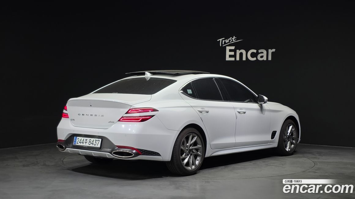 Genesis G70 2025