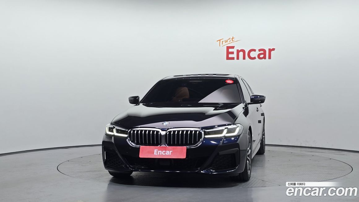 BMW 5-Series 2023