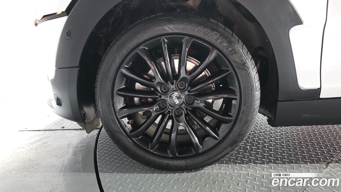 Mini Clubman 2024
