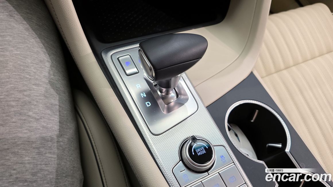 Genesis G70 2025