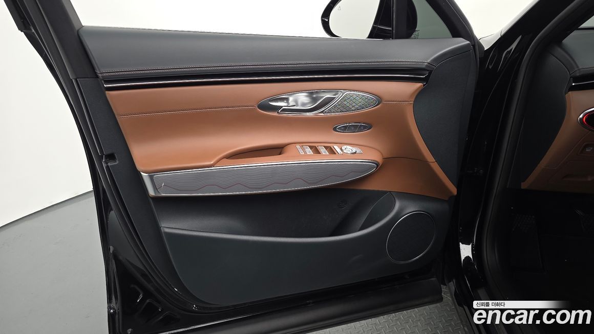 Genesis GV70 2023