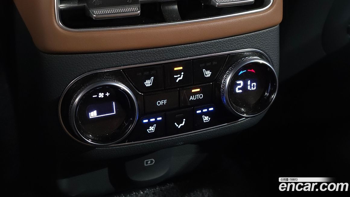Genesis GV70 2023