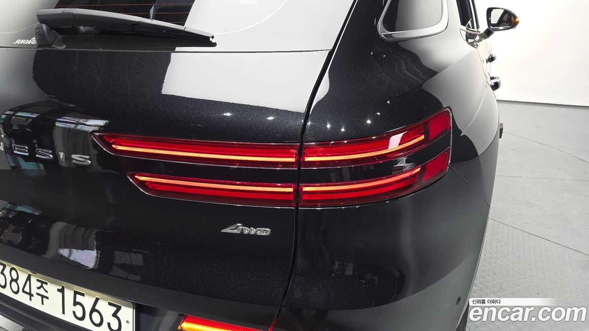 Genesis GV70 2023