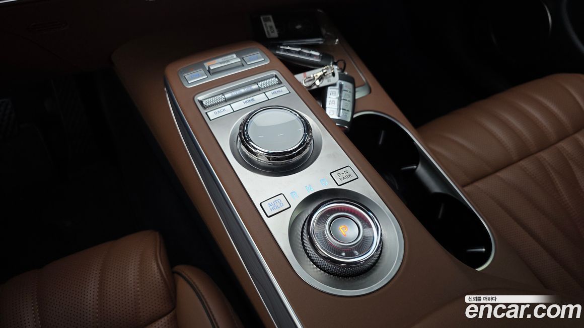 Genesis GV70 2023