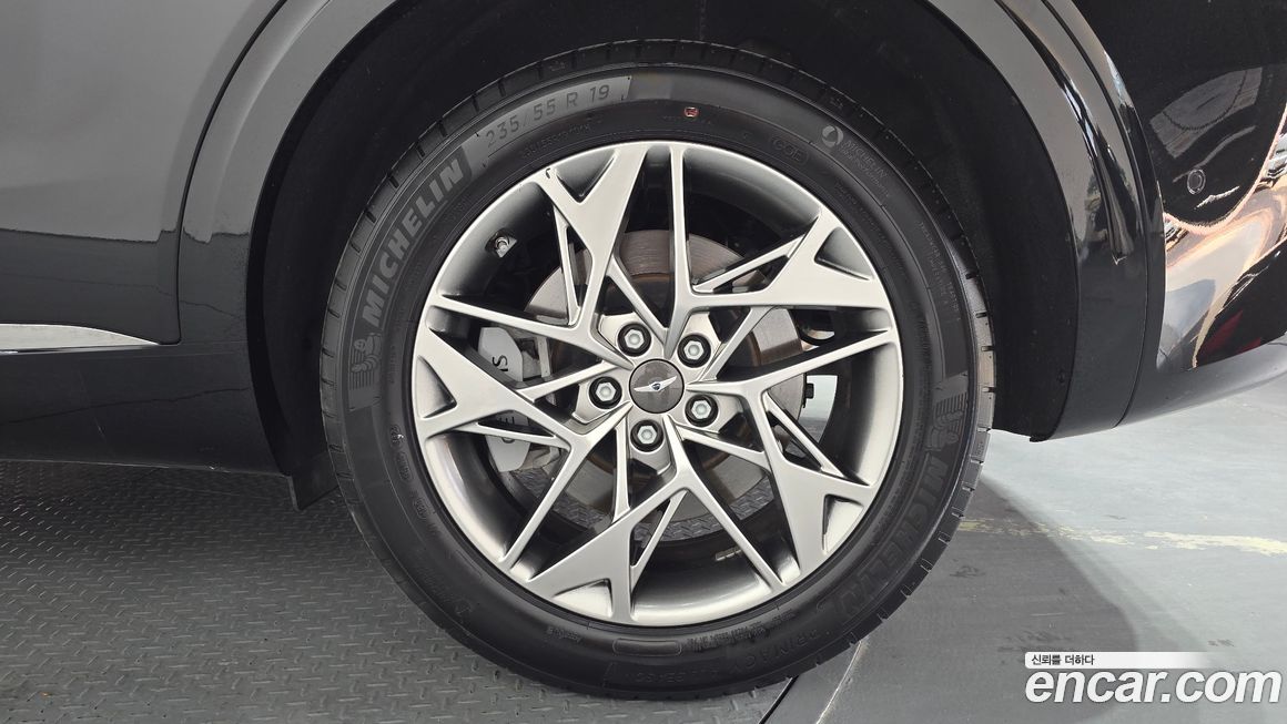 Genesis GV70 2023