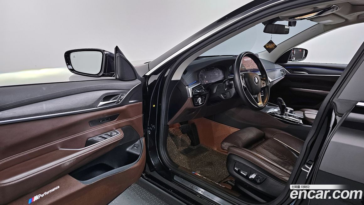 BMW Gran Turismo 2021