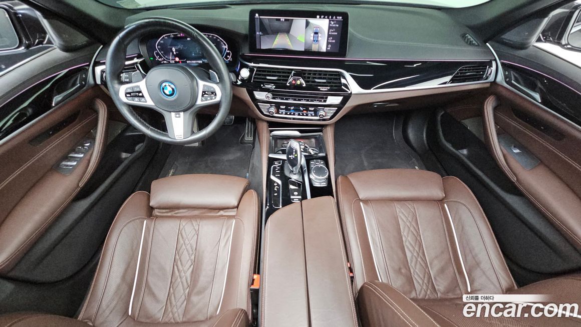 BMW 5-Series 2022