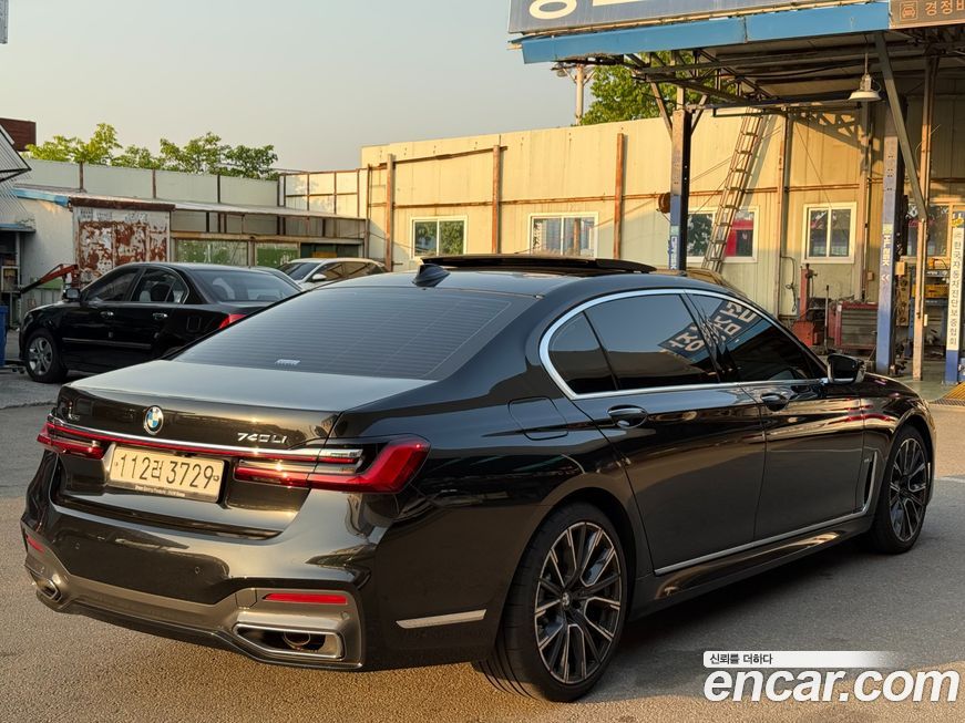 BMW 7-Series 2020