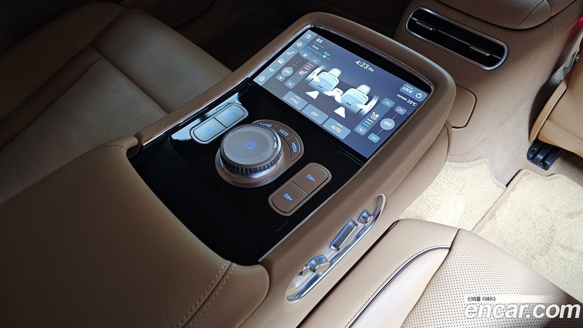 Genesis G90 2023