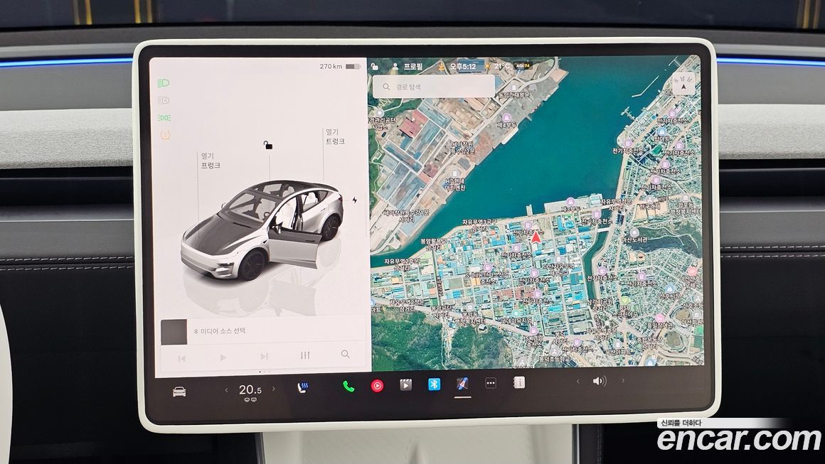 Tesla Model Y 2025