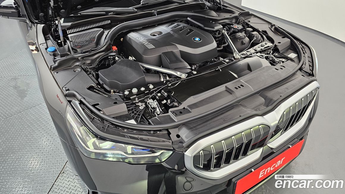 BMW 5-Series 2025