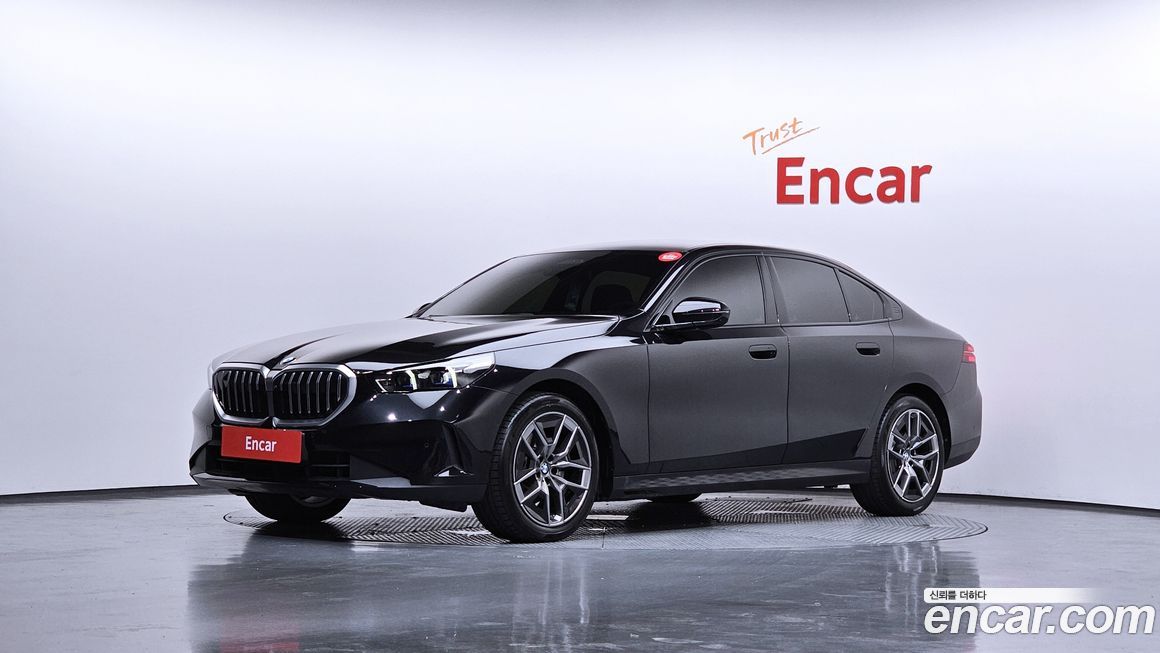 BMW 5-Series 2025