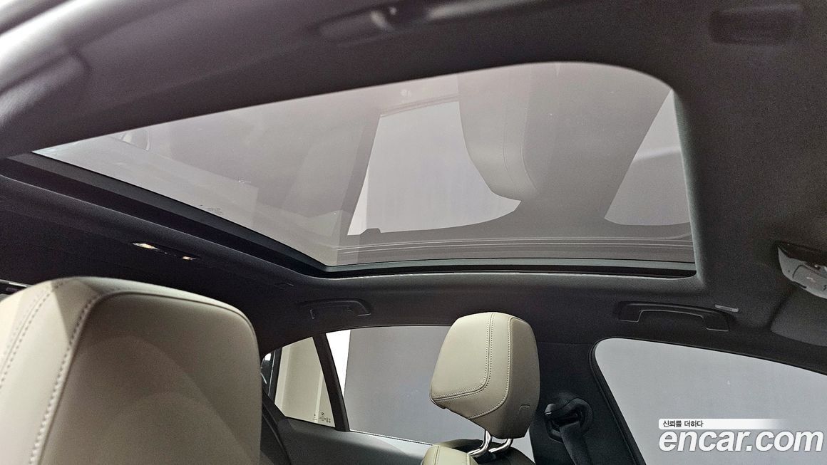 BMW 5-Series 2025