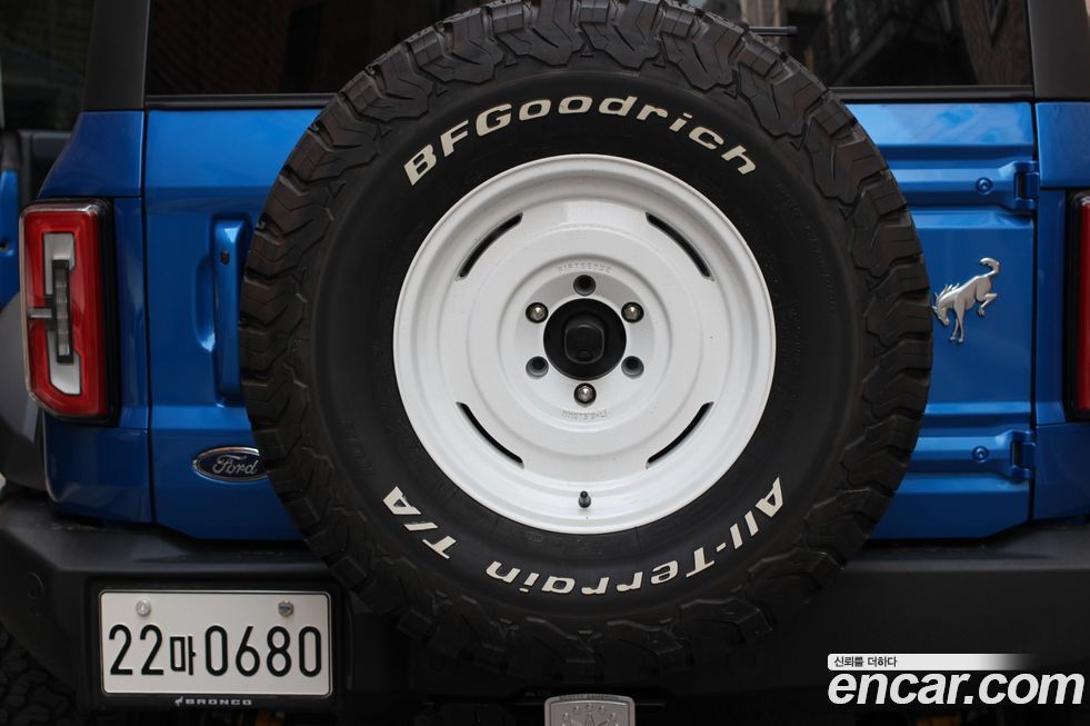 Ford Bronco 2023